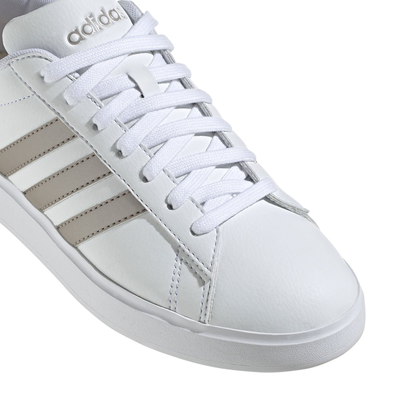 Λευκά γυναικεία παπούτσια Adidas Grand Court Cloudfoam Lifestyle Court Comfort παπούτσια GW9215