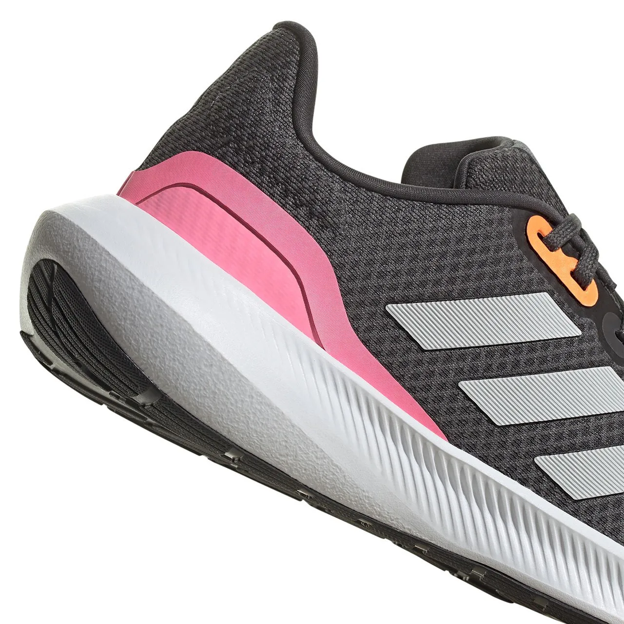 Серые женские кроссовки Adidas Runfalcon 3 HP7564