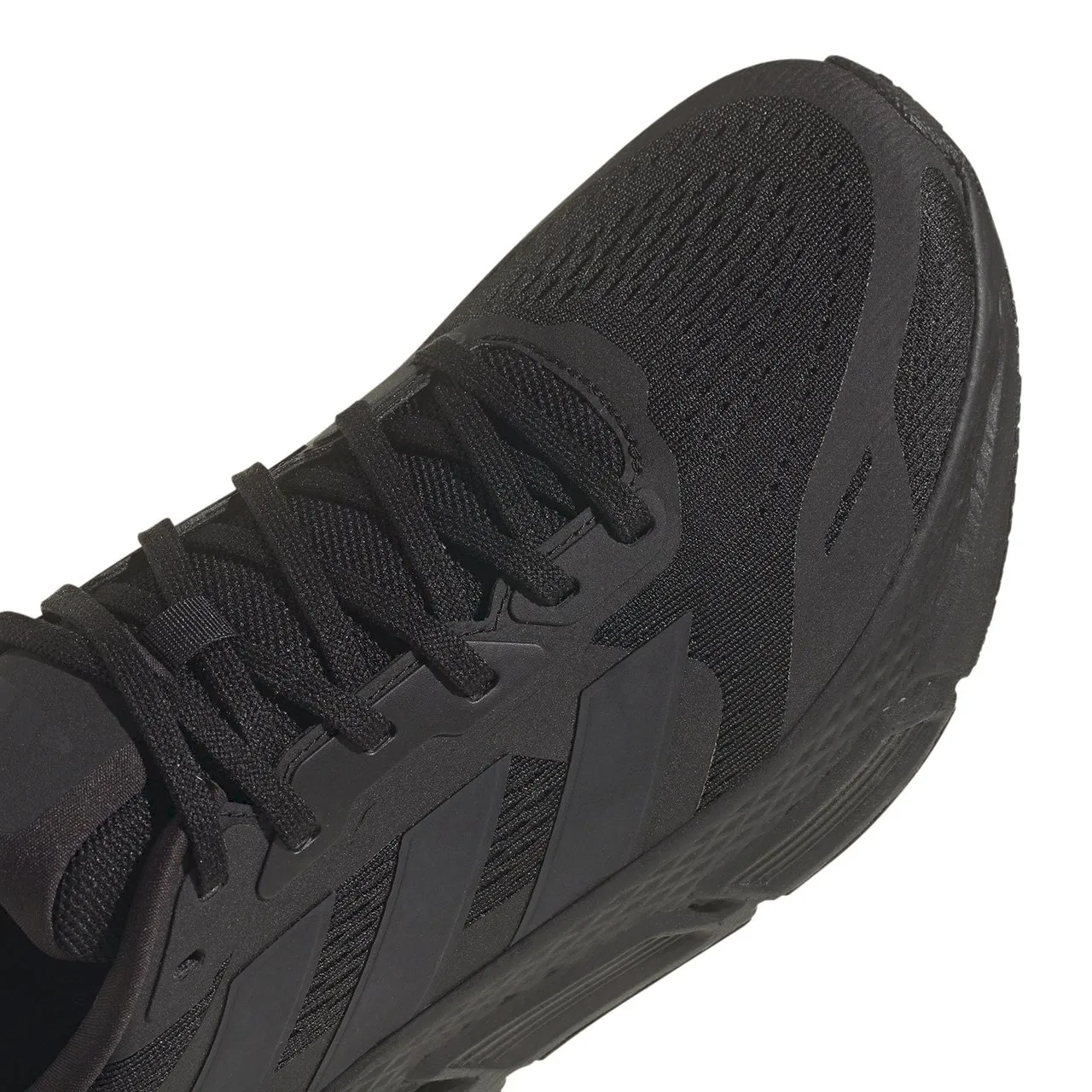 Zwarte herenschoenen Adidas Questar 2 IF2230