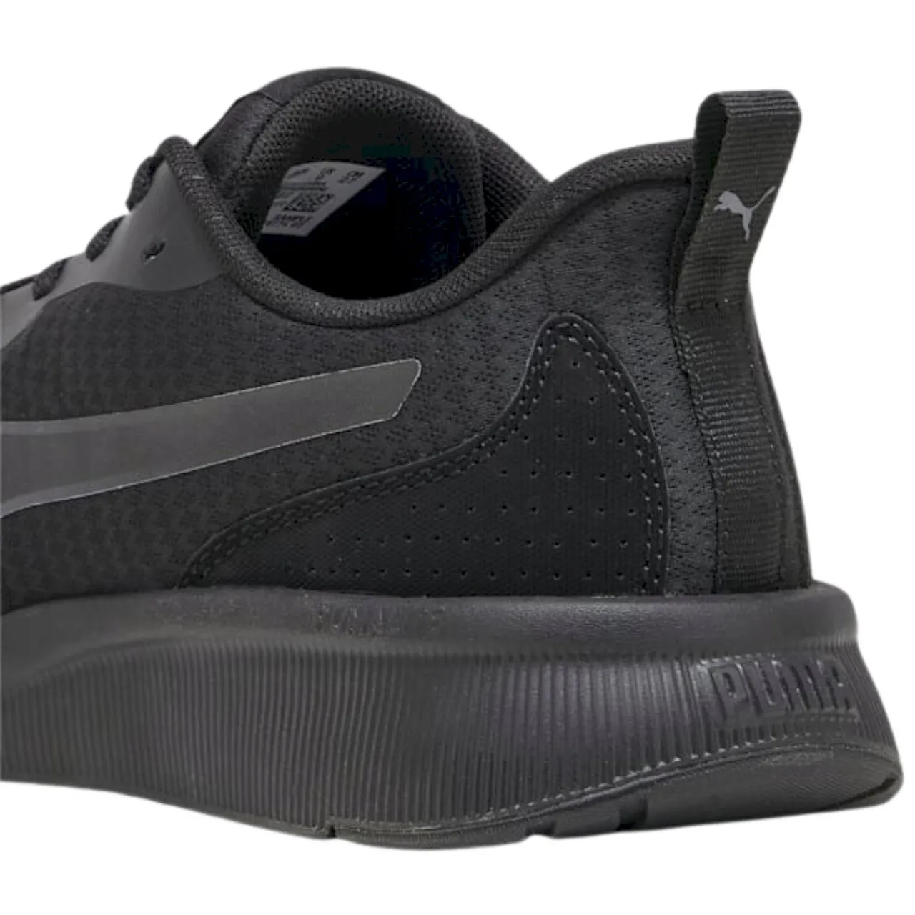 Černé pánské boty Puma Flyer Lite 378774 02