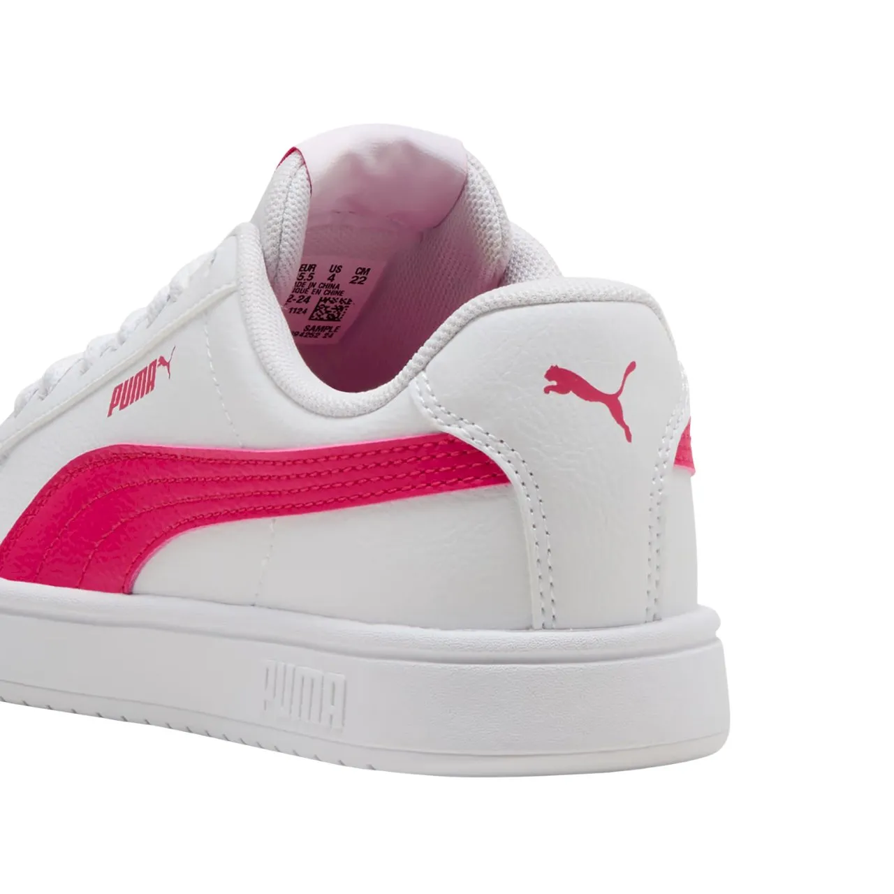 Ženski čevlji blagovne znamke Puma Rickie Classic