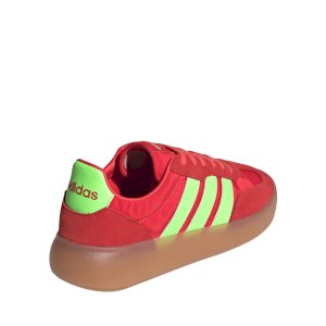 Zapatillas Adidas rojas con rayas verdes