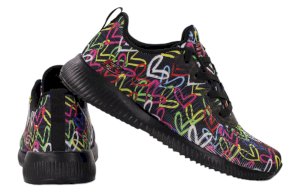 Dámske topánky Skechers BOBS Squad s farebnými srdiečkami