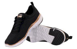 Čierne dámske športové topánky značky Skechers s bielou podrážkou