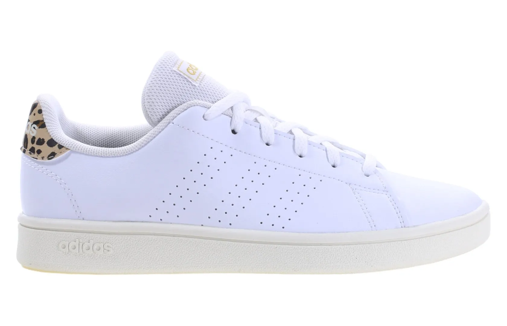 Λευκά γυναικεία παπούτσια Adidas ADVANTAGE BASE