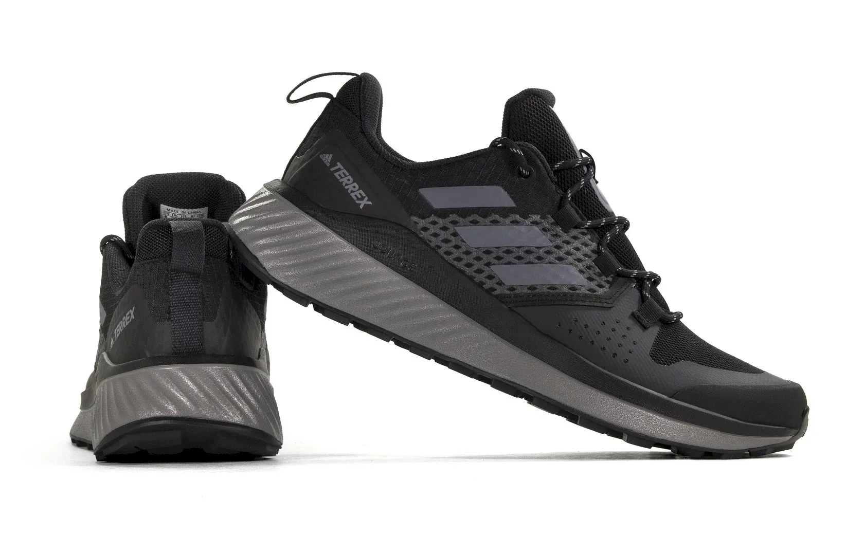 Blagovne znamke pohodniški čevlji Adidas TERREX FOLGIAN HIKE, črni