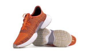 Adidas MAVIA X turuncu renkli kadın spor ayakkabıları (spor salonu için)