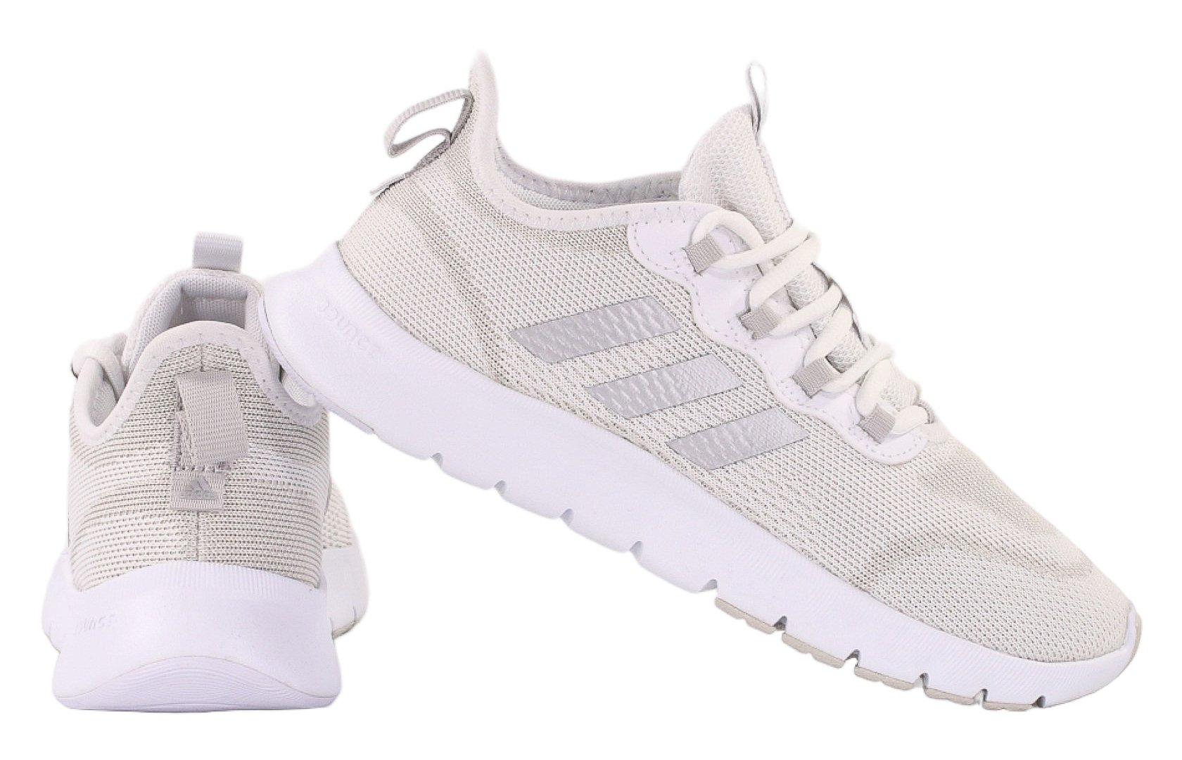 lahki ženski športni čevlji znamke Adidas