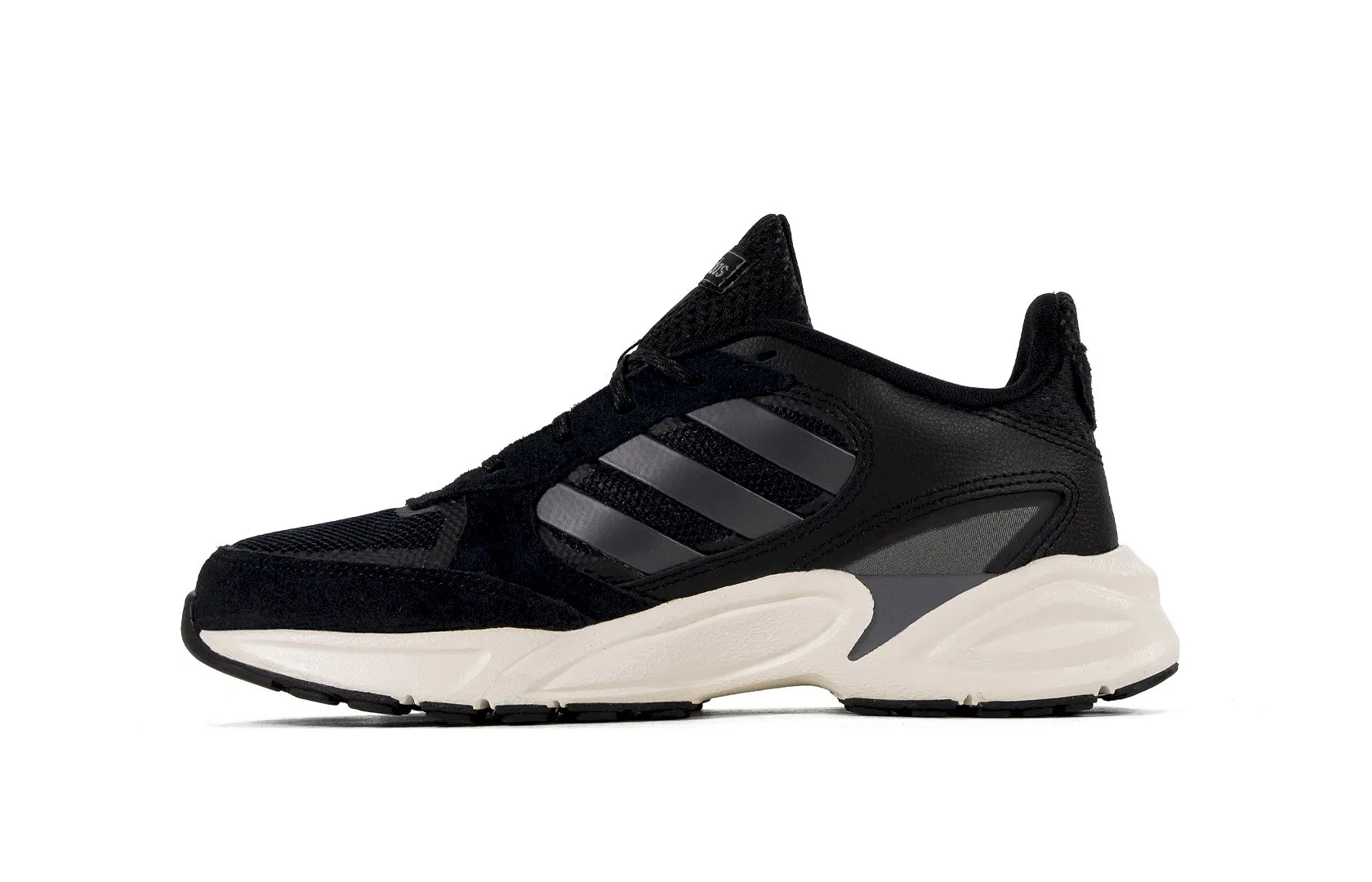 Črni ženski čevlji Adidas z blažilno podplatjo