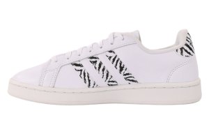 жіноче взуття adidas із зображенням зебри