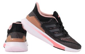 Chaussures de course adidas noires pour femme, avec des détails roses