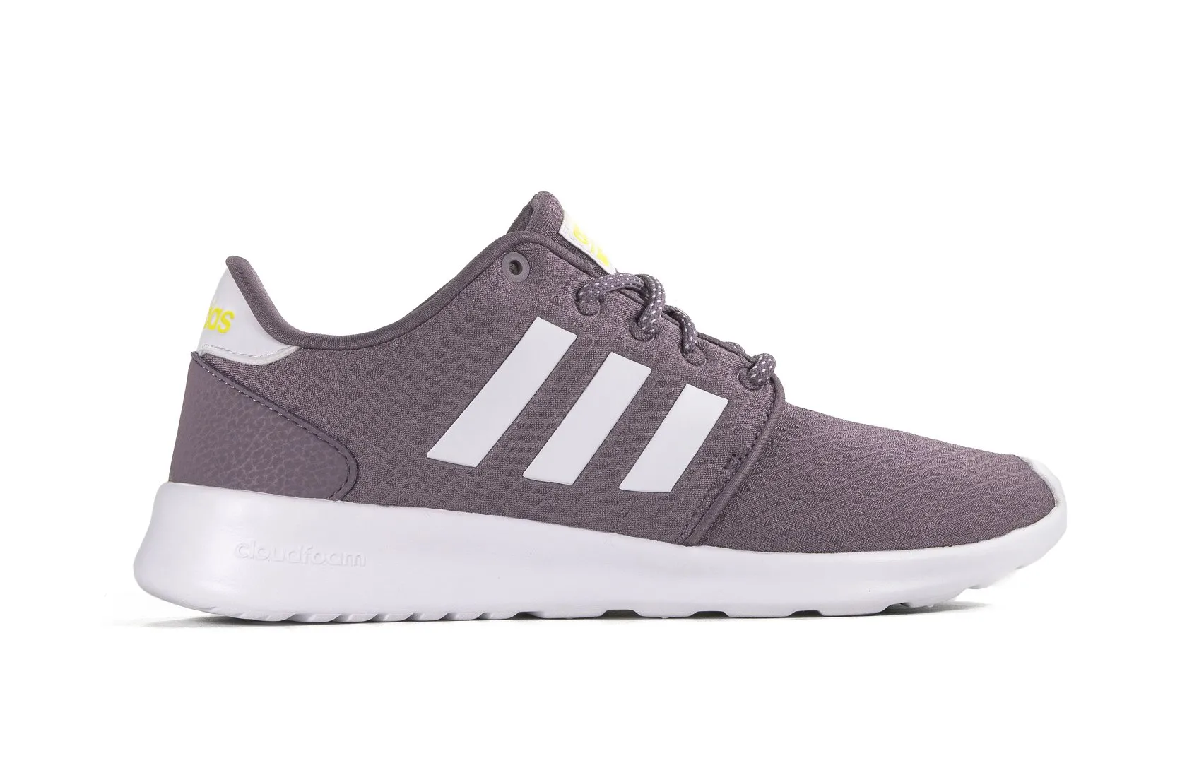 Szürke Adidas QT RACER EG3876 női cipő