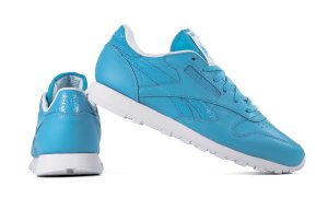 Sneakersy skórzane damskie niebieskie Reebok CL LTHR SEASONAL