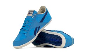 Niebieskie buty damskie na lato Reebok