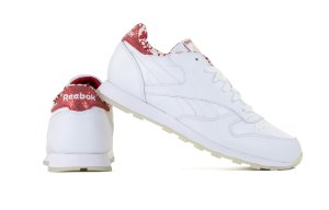 Подростковые кроссовки Reebok CL LEATHER HEARTS CM9191
