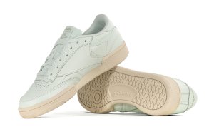 Moteriški odiniai sportiniai bateliai „Reebok CLUB C 85 DV8434“