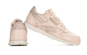 Шкіряні молодіжні кросівки Reebok CLASSIC LEATHER DV9630