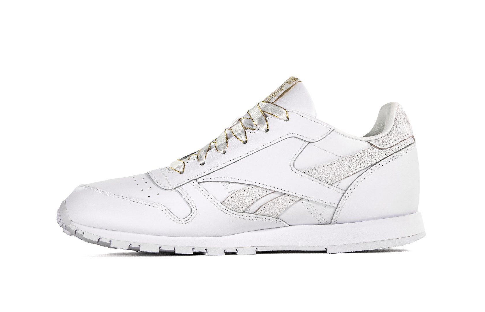 Reebok CLASSIC LEATHER DV9631 ifjúsági bőrcipő