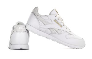 Reebok CLASSIC LEATHER DV9631 ifjúsági bőrcipő