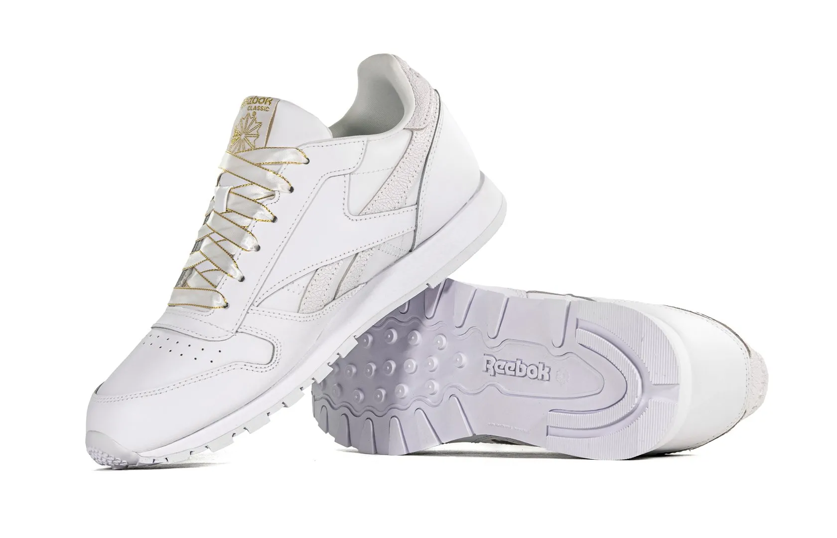 Молодежные кожаные кроссовки Reebok CLASSIC LEATHER DV9631