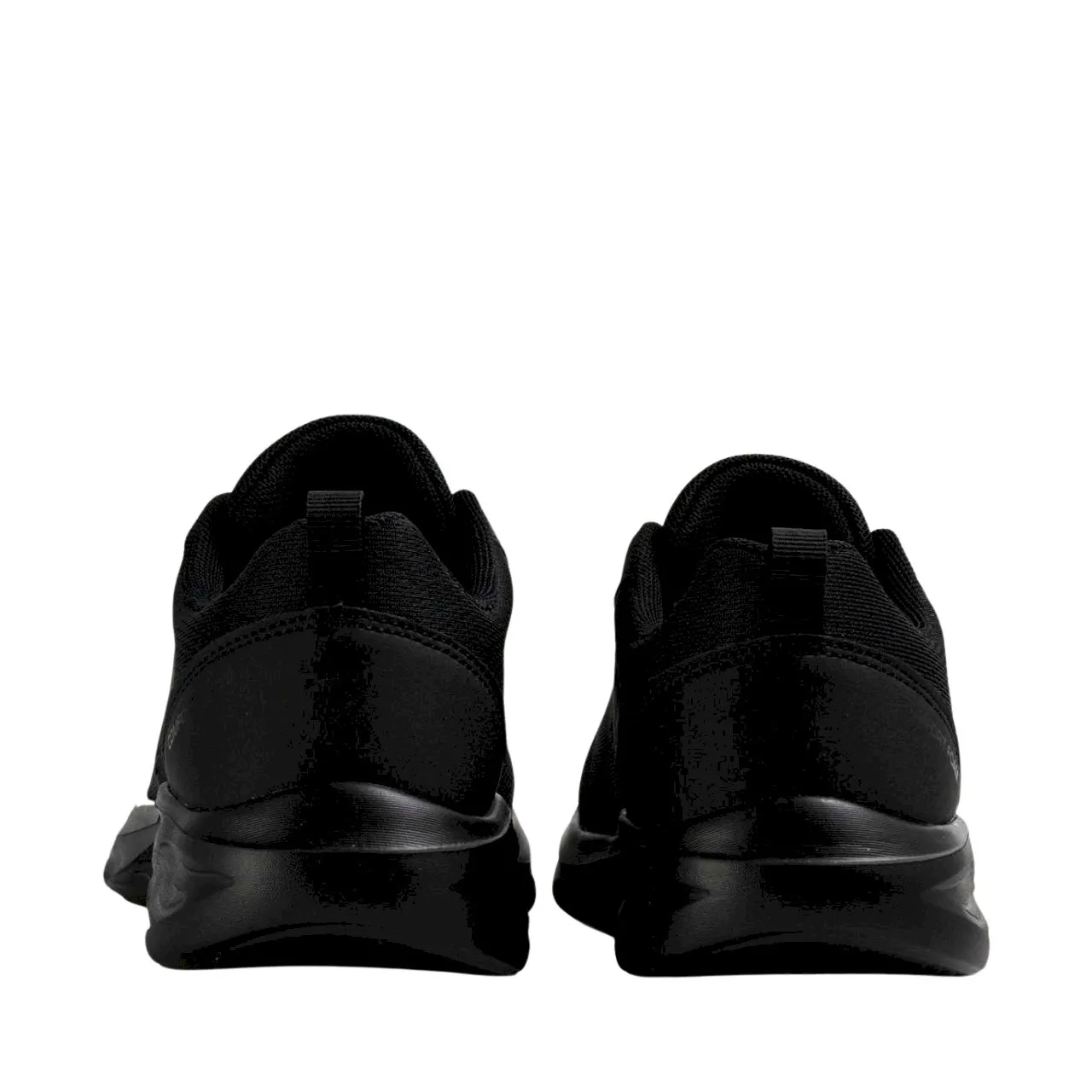 Fila Havocc FFM0478 83167 男士黑色运动鞋