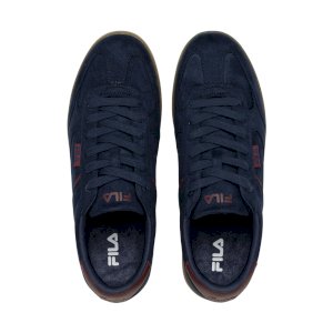 Fila 男士品牌运动鞋，采用合成努巴革鞋面，秋季款
