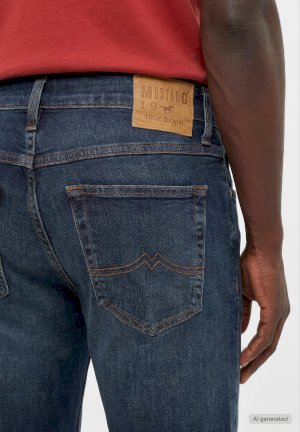 Mustang Straight-Leg Blue Jeans