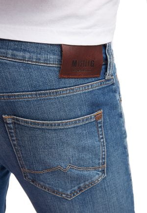 Mustang Oregon Tapered Jeans pentru bărbați 3116-5111-583