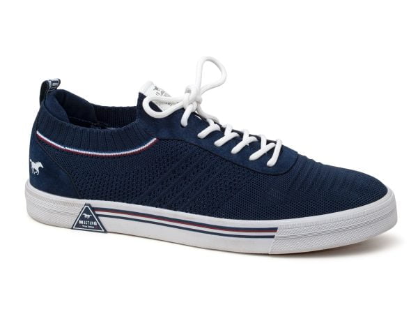 Men's Mustang 48A-071 (4162-302-800) blue lace-up sneakers
