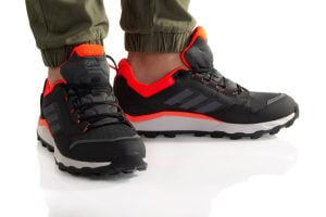 Adidas TERREX TERREX TRACEROCKER 2 GTX pantofi de trekking pentru bărbați GZ8909
