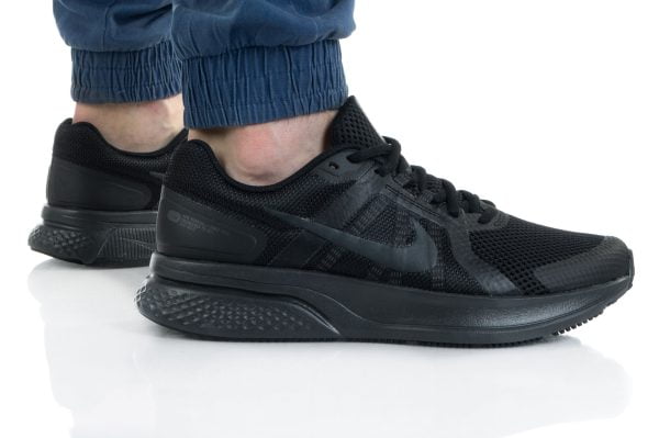 Ανδρικά παπούτσια Nike RUN SWIFT 2 CU3517-002 Μαύρο