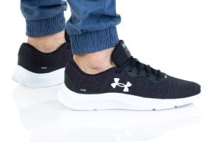 Under Armour MOJO 2 chaussures hommes 3024134-001 Noir