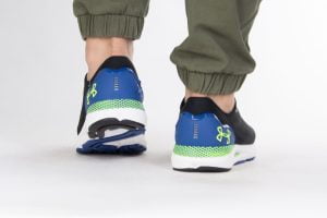 Under Armour men's shoes HOVR SONIC 6 3026121-002