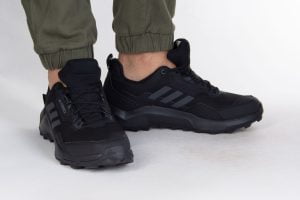 Adidas TERREX AX4 GTX men's trekking boots HP7395