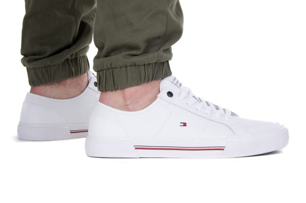 Topánky Tommy Hilfiger CORE CORPORATE VULC FM0FM04561 YBS White