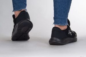 Under Armour naiste jalatsid W CHARGED PURSUIT 3 3024889-003