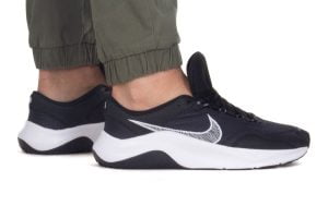 Vyriški batai Nike LEGEND ESSENTIAL 3 NN DM1120-007 Black