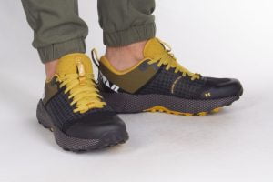 Under Armour HOVR DS RIDGE TR pánske topánky 3025852-003