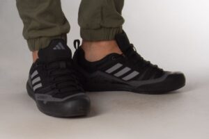Bottes d'hiver Adidas TERREX SWIFT SOLO 2 IE6901