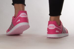 Adidas dámské boty VS SWITCH 3 K IG9635