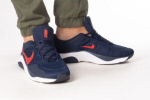 Nike LEGEND ESSENTIAL 3 NN scarpe da uomo DM1120-401