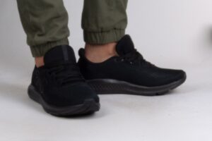 Under Armour Charged Pursuit 3 BL men's shoes 3026518-002