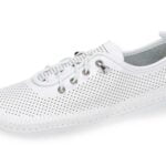 Chaussures pour femmes Artiker 54C0831 blanc à enfiler