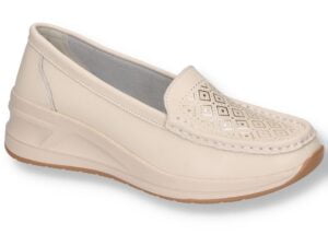 Artiker women's shoes 54C1830 beige slip-on
