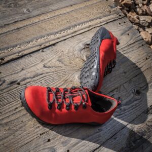 Women's red TIGRA Domeno trekkers