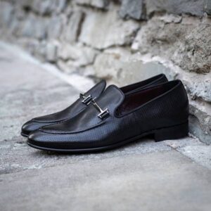 Men's black FINN Domeno moccasins