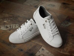 Women's PANAS Domeno Sneakers