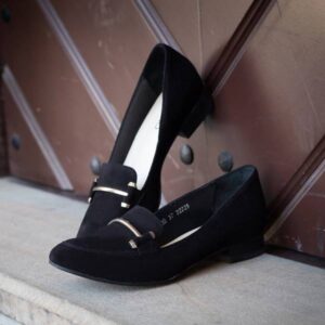 Black KAMA Domeno moccasins