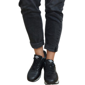 Черни мъжки обувки Lee Cooper LCJ-23-31-3073M